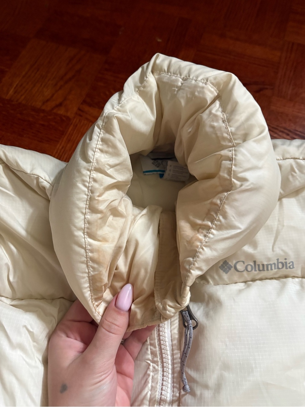 Columbia Off-White Quilted Puffer Jacket - Picture 4 of 6